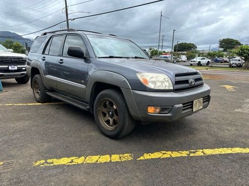 Used 2003 Toyota 4Runner SR5 RWD image 3