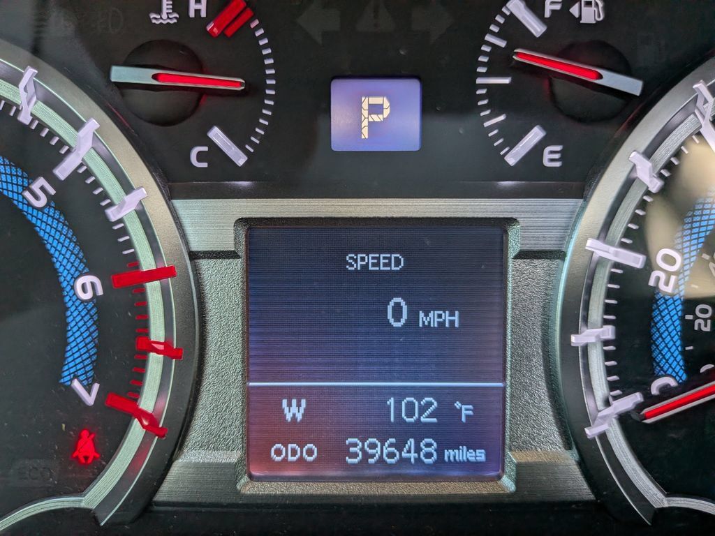 Used 2019 Toyota 4Runner TRD Off-Road Premium AWD/4WD image 16
