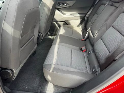 New 2026 Chevrolet Equinox LT image 6