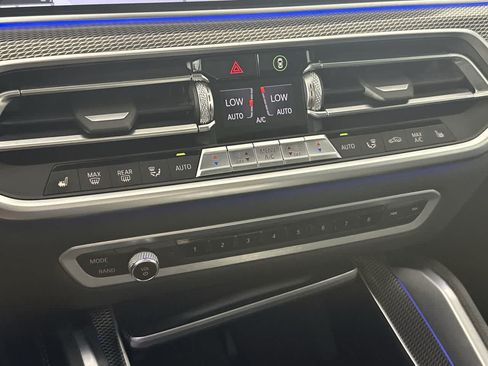 Used 2020 BMW X6 xDrive40i w/ M Sport Package AWD/4WD image 19