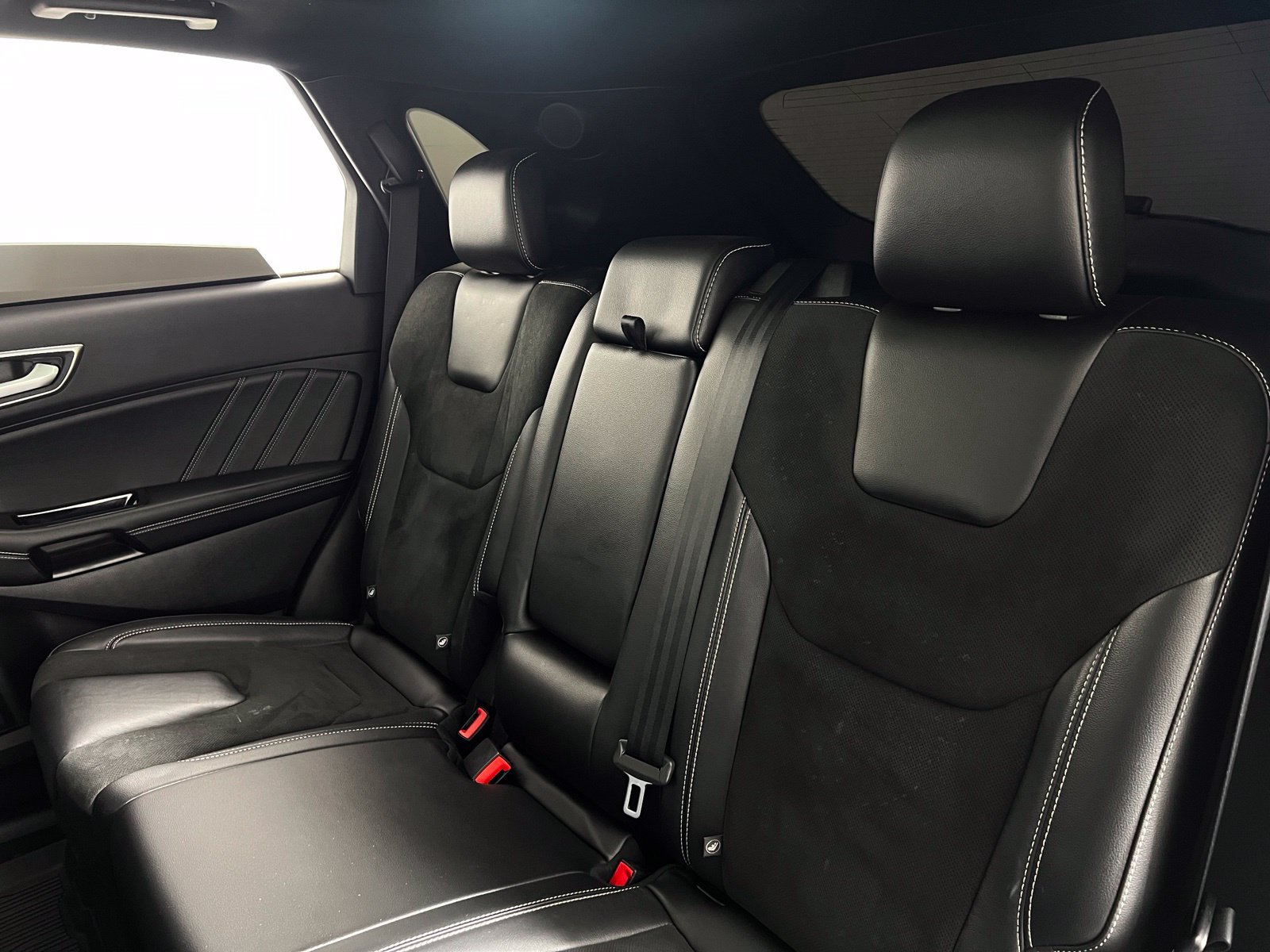 Used 2019 Ford Edge ST w/ Equipment Group 401A AWD/4WD image 26