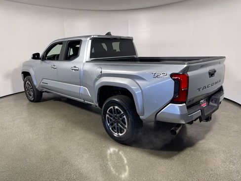 New 2025 Toyota Tacoma TRD Sport image 5