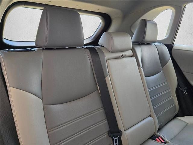 Used 2021 Toyota RAV4 XLE Premium AWD/4WD image 18