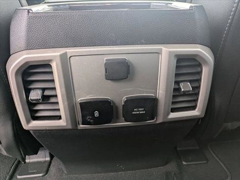 Used 2021 Ford F250 Lariat w/ Lariat Ultimate Package image 21