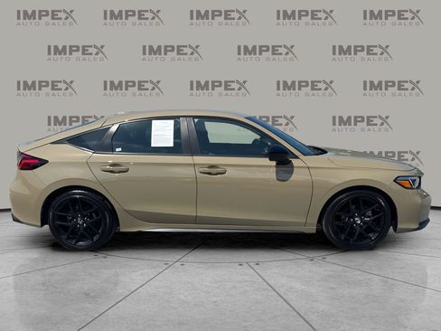 Used 2025 Honda Civic Sport image 6