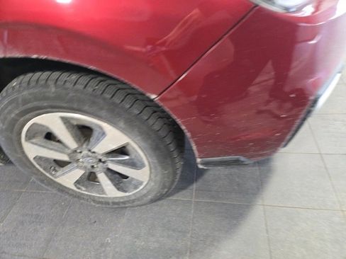 Used 2018 Subaru Forester 2.5i Premium w/ All-Weather Package image 12