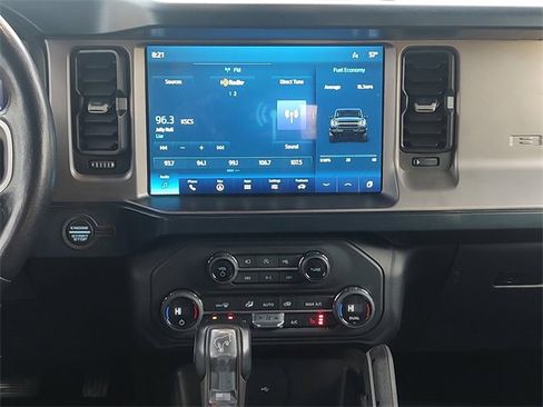 Used 2021 Ford Bronco Outer Banks image 17
