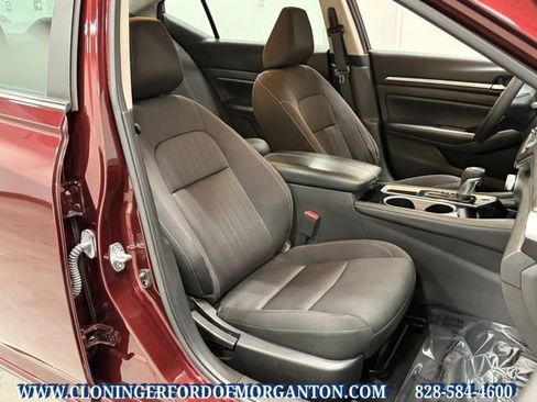 Used 2023 Nissan Altima 2.5 SV image 27