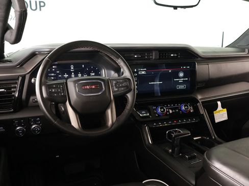 Used 2025 GMC Sierra 1500 AT4X AWD/4WD image 2