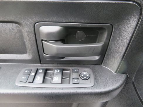 Used 2022 RAM 1500 Tradesman w/ Chrome Appearance Group image 20