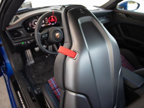 Certified 2026 Porsche 911 Carrera T RWD image 23