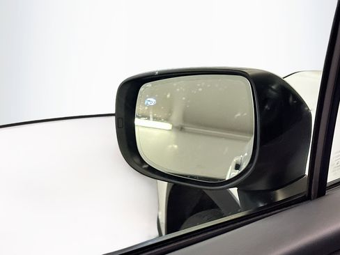 Used 2023 Subaru Forester Premium image 16