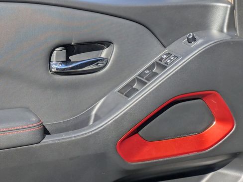 Used 2022 Nissan Frontier PRO-4X w/ Off-Road Protection Package image 10