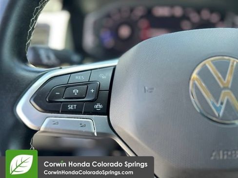 Used 2022 Volkswagen Atlas SE AWD/4WD image 17