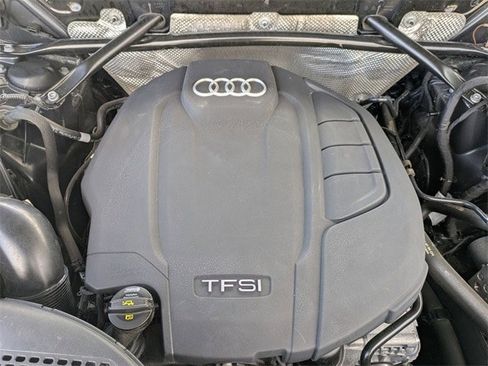 Used 2019 Audi Q5 Prestige w/ Prestige Package image 20