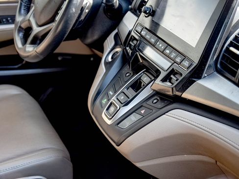 Used 2018 Honda Odyssey EX-L image 20
