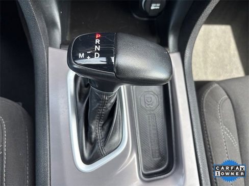 Used 2023 Dodge Charger SXT image 23