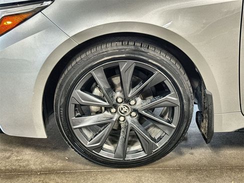 Used 2024 Toyota Corolla SE image 31