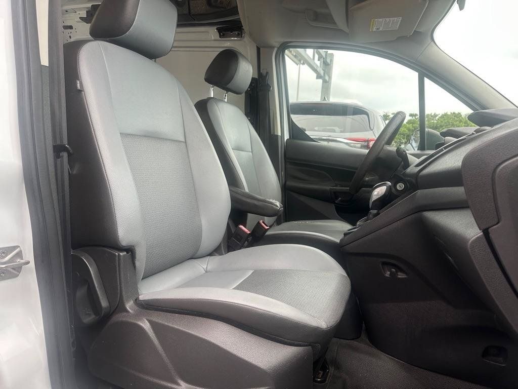 Used 2016 Ford Transit Connect XL FWD image 18