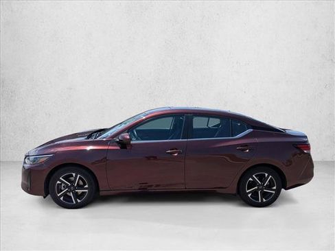 Used 2024 Nissan Sentra SV FWD image 5