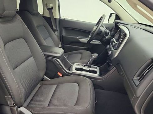 Used 2022 Chevrolet Colorado LT w/ LT Convenience Package RWD image 21
