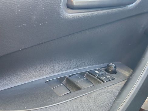 Used 2023 Toyota Corolla LE image 20