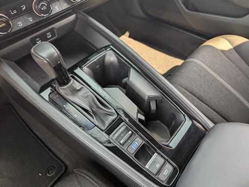 Used 2024 Honda Accord Sport image 29
