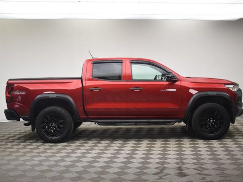 Used 2023 Chevrolet Colorado Trail Boss w/ Advanced Trailering Package AWD/4WD image 15