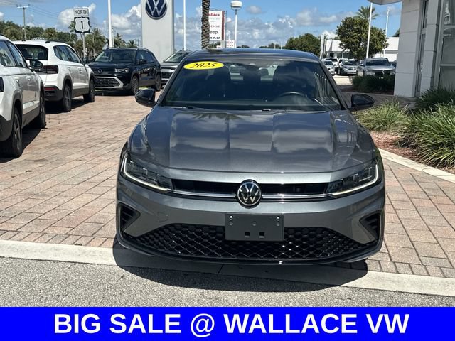 Certified 2025 Volkswagen Jetta Sport FWD image 4