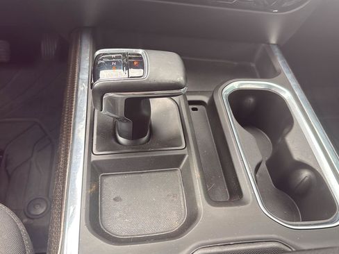 Used 2024 Chevrolet Silverado 1500 RST w/ Convenience Package II RWD image 13