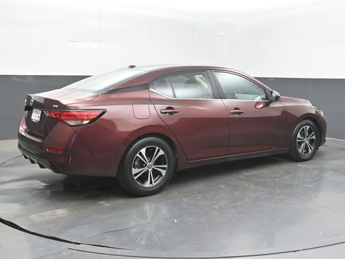 Used 2022 Nissan Sentra SV FWD image 7