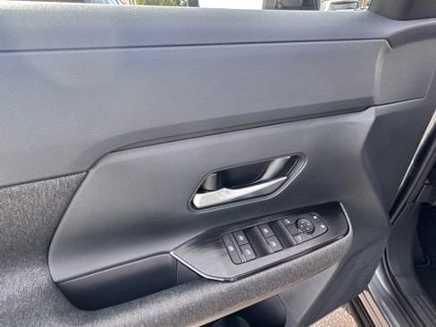 New 2026 Nissan Kicks SV image 24