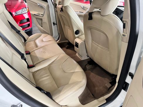 Used 2014 Volvo XC60 T6 image 15