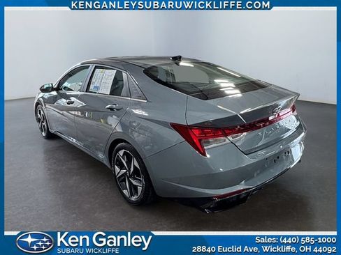 Used 2023 Hyundai Elantra Limited w/ Cargo Package FWD image 3