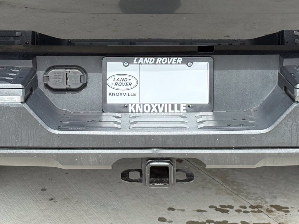Used 2023 Toyota Tundra SR5 AWD/4WD image 37