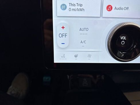 New 2025 Ford Mustang Mach-E Premium w/ Sport Appearance Package AWD/4WD image 32