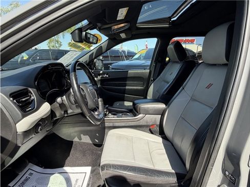 Used 2022 Dodge Durango R/T w/ Blacktop Package AWD/4WD image 17