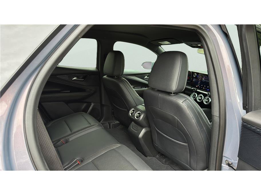 Used 2024 Chevrolet Blazer EV LT AWD/4WD image 16