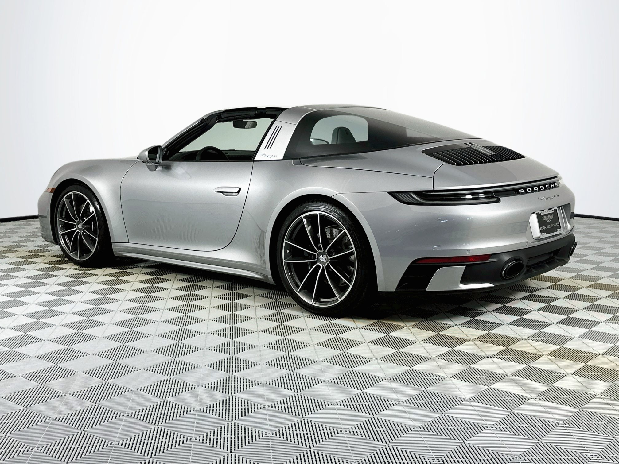 Used 2024 Porsche 911 Targa 4S AWD/4WD image 7