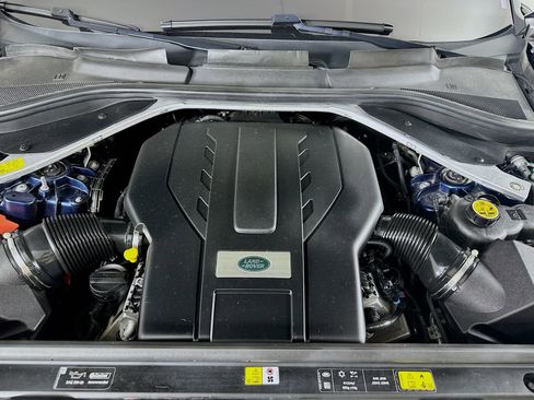 Used 2023 Land Rover Range Rover SE AWD/4WD image 13