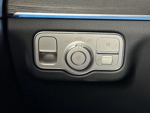 Certified 2026 Mercedes-Benz GLE 350 4MATIC image 32