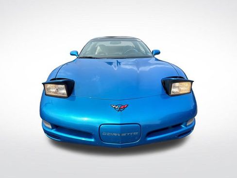 Used 1998 Chevrolet Corvette Coupe RWD image 9