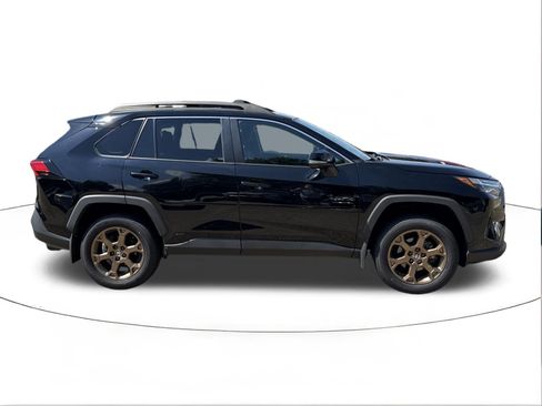 Used 2023 Toyota RAV4 AWD Hybrid image 2