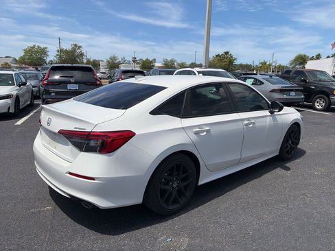 Used 2024 Honda Civic Sport image 7