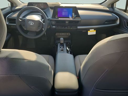 New 2026 Toyota Prius LE FWD image 24