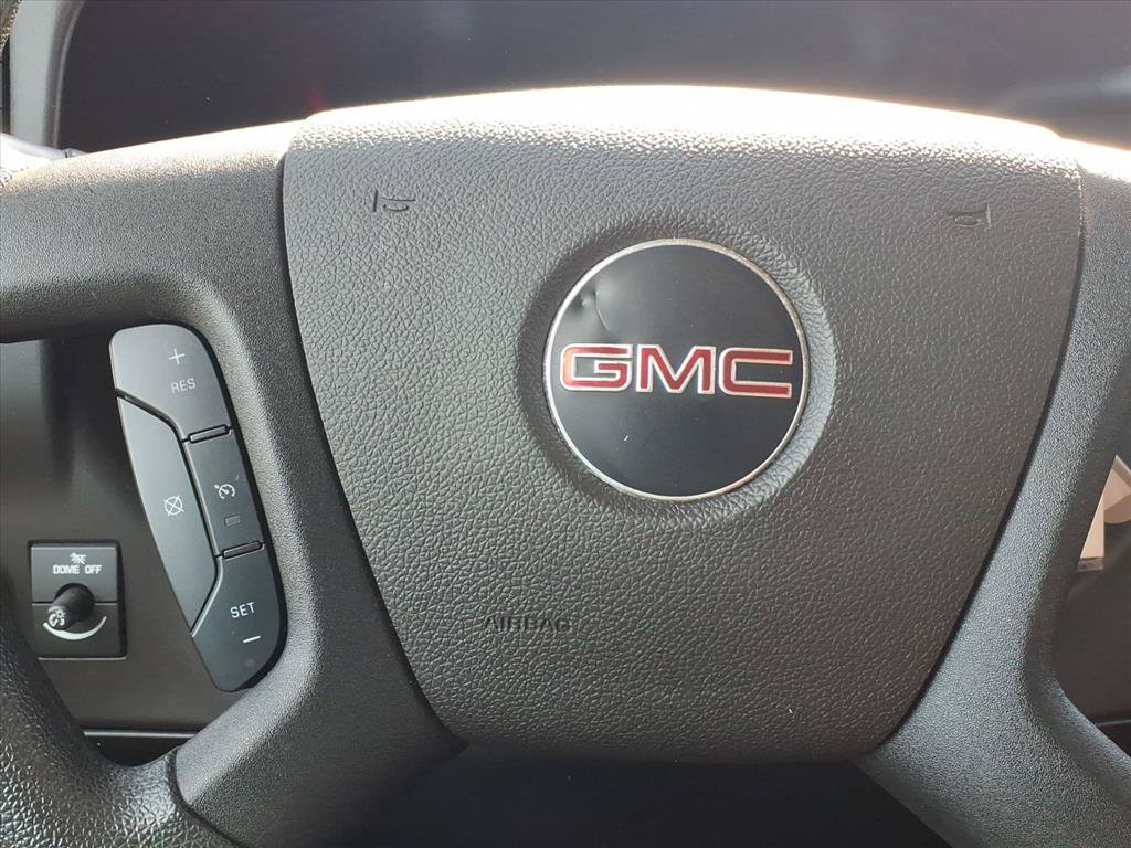 Used 2024 GMC Savana 2500 w/ Driver Convenience Package RWD image 5