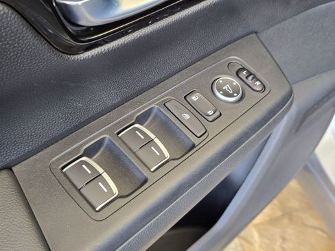 Used 2023 Honda CR-V EX-L image 12