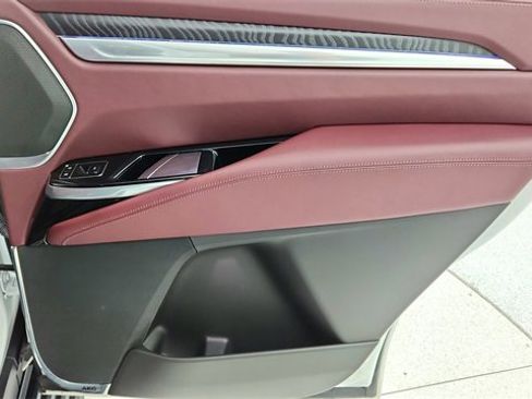 Used 2025 Cadillac Escalade Sport w/ Touring Package image 28