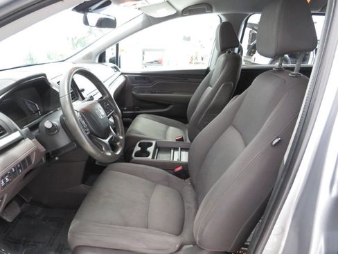 Used 2020 Honda Odyssey EX image 12
