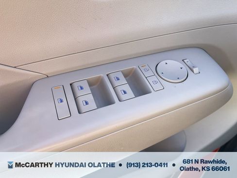 Certified 2024 Hyundai Kona SEL image 30
